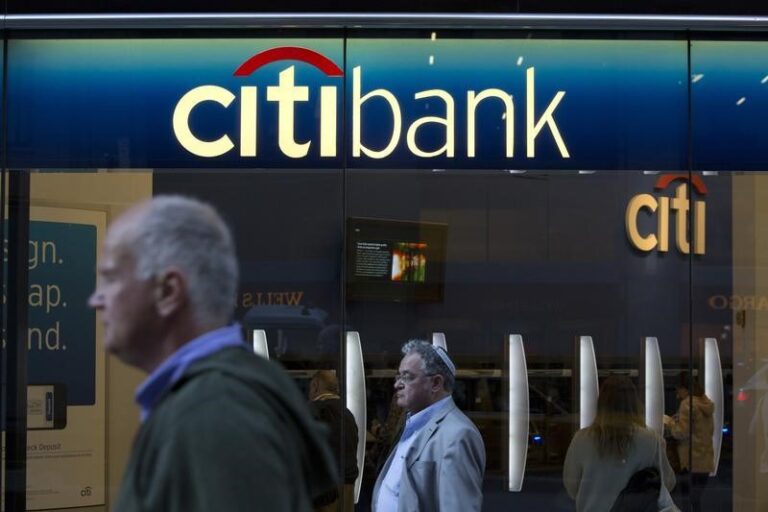 JPMorgan and Citigroup shut down accounts to tighten security measures for customers.