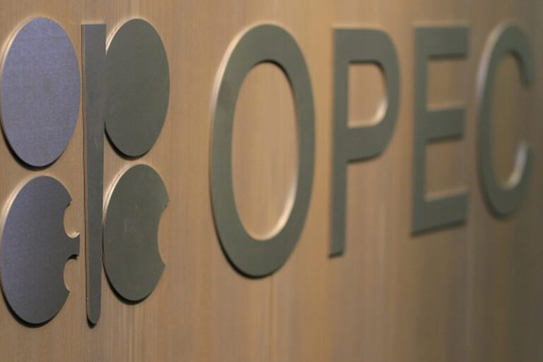Oil prices rise as OPEC+ keeps output cuts, but still on track for weekly declines. Oil prices rise as OPEC+ keeps output cuts, but still on track for weekly declines.