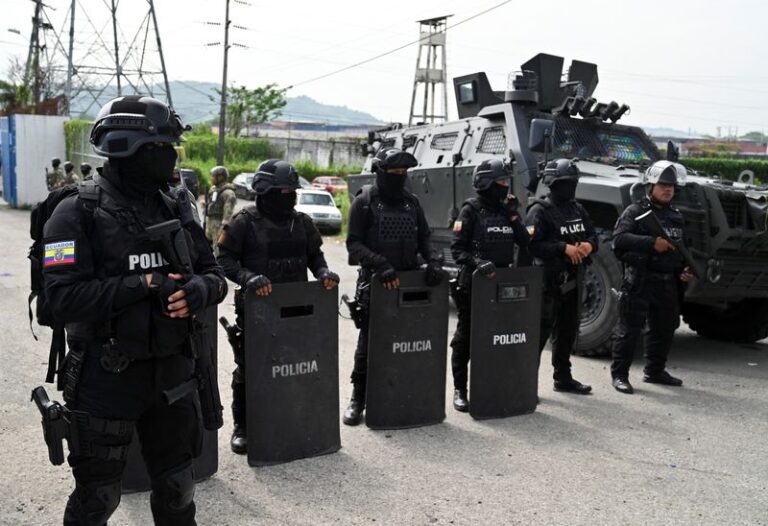 Ecuador raids Mexico’s Quito embassy over accused hacker. Ecuador raids Mexico’s Quito embassy over accused hacker.